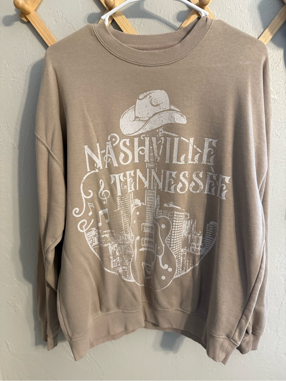 Taupe Nashville Tennessee Graphic Crewneck Sweatshirt